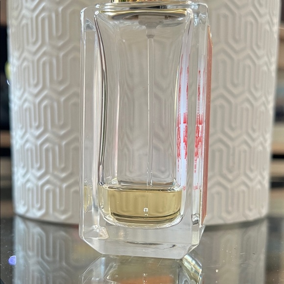 Maison Francis Kurkdjian Baccarat Rouge 540 - Picture 3 of 5